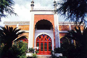 Huaisheng Mosque (Remember the Sage Mosque)