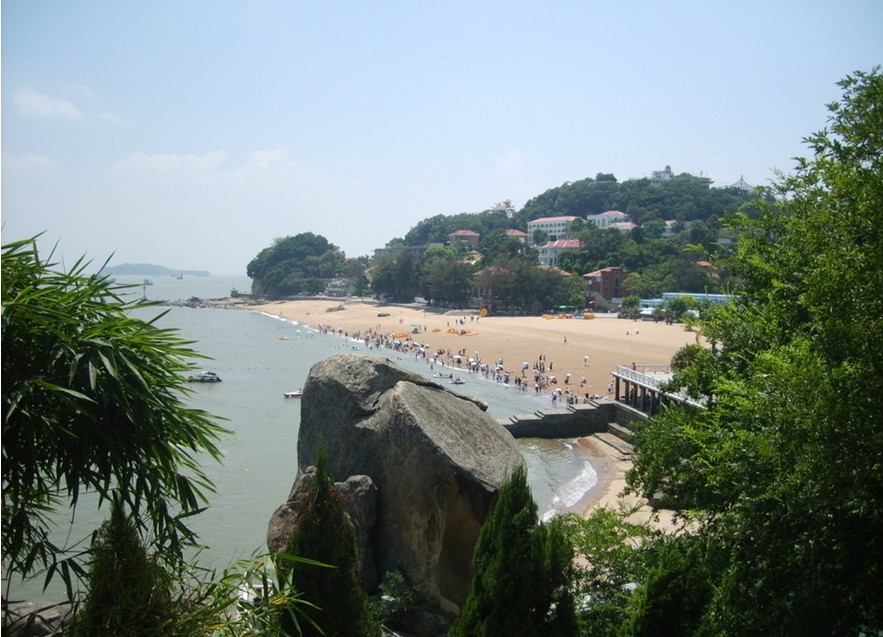 Island of Blown Waves (Gulangyu Island)