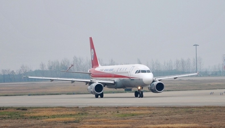 Plane, Three GorgesTravel, Three Gorges Guide
