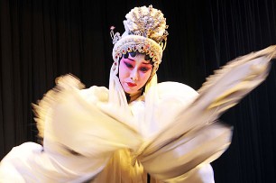 Gansu Qin Opera Troupe, Lanzhou Travel, Lanzhou Guide
