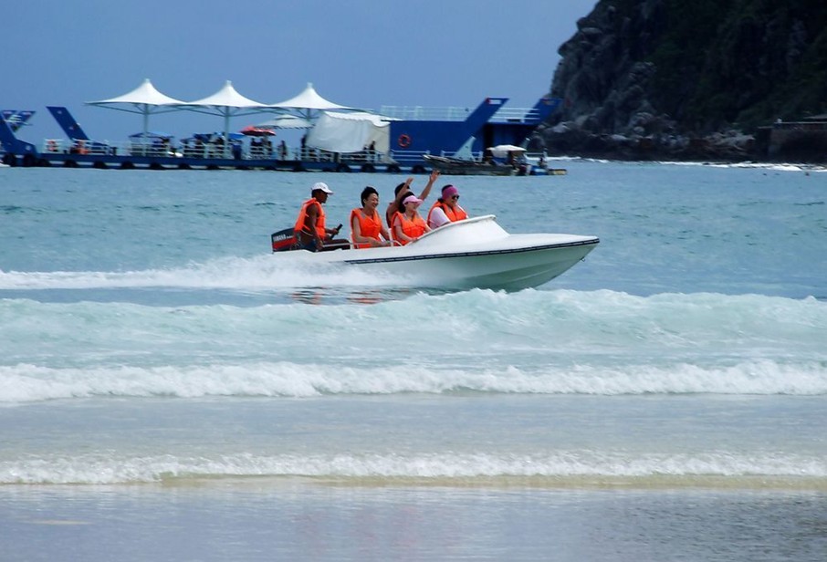 Speed Boating, Tianjin Travel, Tianjin Guide