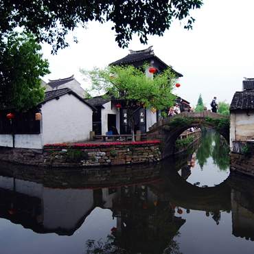 Architecture Exploration Tour in & around Shanghai, from US$491