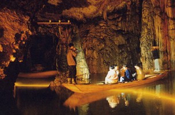 huanglong-cave-2.jpg 