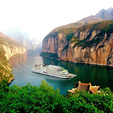 Extended Family Reunion Tour with Yangtze Cruise